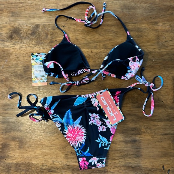 Liquid Bikini Set - Picture 2 of 2